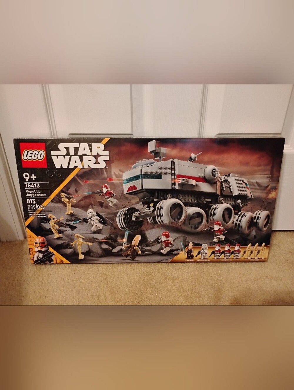 Sealed LEGO Star Wars Republic Juggernaut #75413